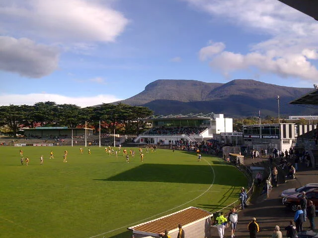 KGV Oval. Photo: Forfuxake at English Wikipedia / Wikimedia Commons, CC BY-SA 3.0.