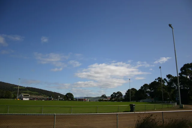Lauderdale Oval. Photo: Sge (talk) / Wikimedia Commons, Public domain.